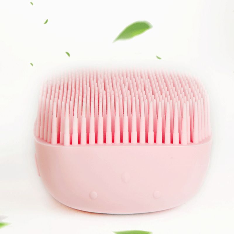 Pet Bath Brush with Shampoo Dispenser – Dogs & Cats